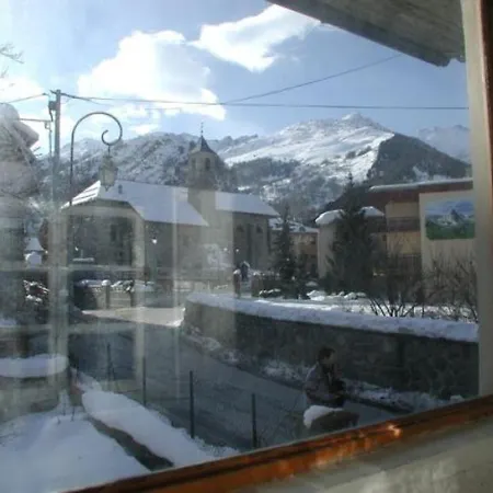 Rose Des Neiges Apartment